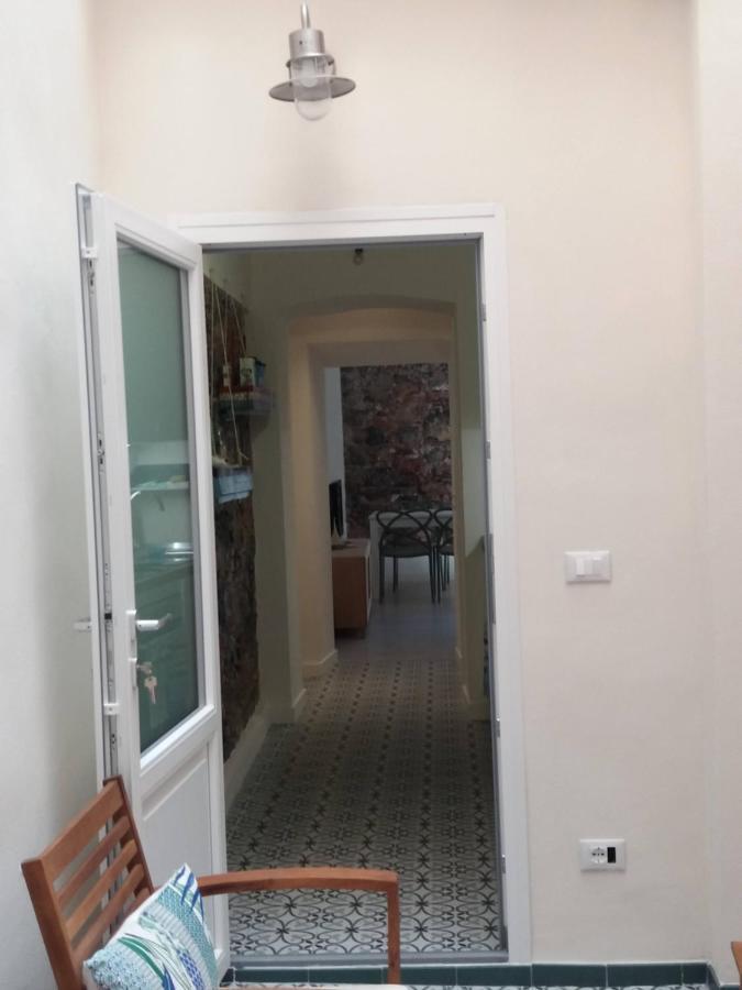 Appartement Casa Patella à San Terenzo Extérieur photo